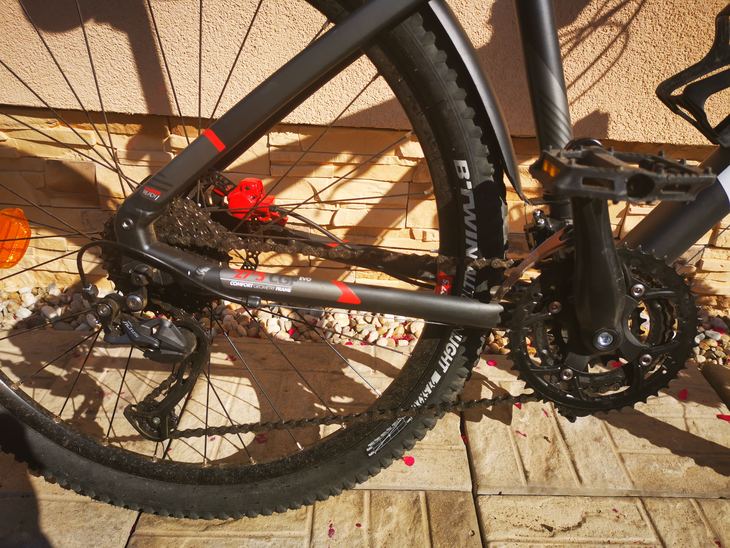 Prodám: Prodám horské kolo Btwin rockrider 540 MTB velikost L - bazar - Bike -forum.cz