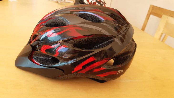 Prodám: Dětská helma Bell Octane - bazar - Bike-forum.cz