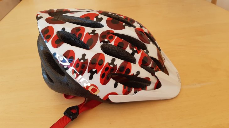 Prodám: Dětská helma Giro Flume - bazar - Bike-forum.cz