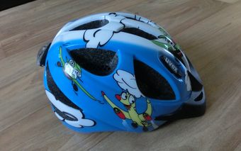 Prodám: Dětská helma Uvex Hero - bazar - Bike-forum.cz