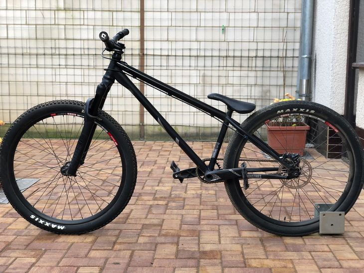 Prodám: YT Dirt Love 2018 - bazar - Bike-forum.cz