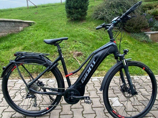 Prodám: Prodám dvě treková elektrokola GIANT EXPLORE E+ 2 - bazar - Bike- forum.cz